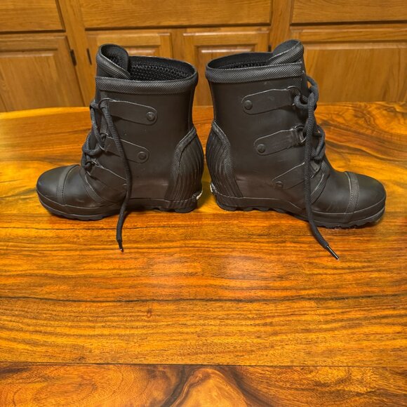 Sorel Waterpoof Wedge Boots - Picture 6 of 10